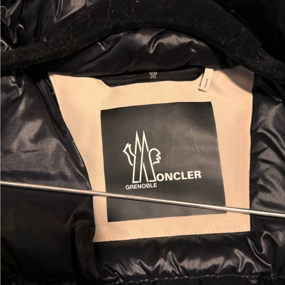 MONCLER GRENOBLE
LAPLANCE GORE-TEX SKI JACKET Small - Picture 8 of 10